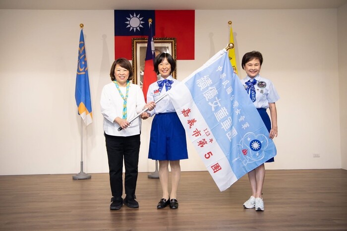 113年11月25日本校女童軍榮獲績優女童軍團