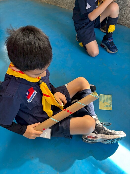 童軍團第二次團集會~在學習專注的活動中祝嘉大附小生日快樂!圖片