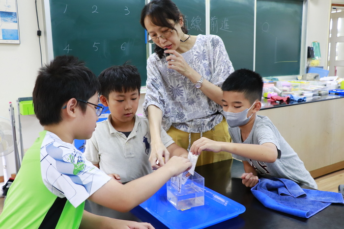 假日科學活動